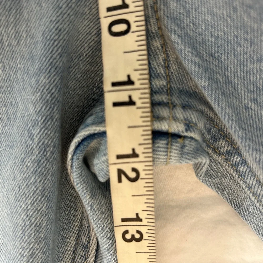 Abercrombie Fitch Womens The Dad High Rise Cross Over Light Wash Jeans Size 6S - Picture 6 of 10